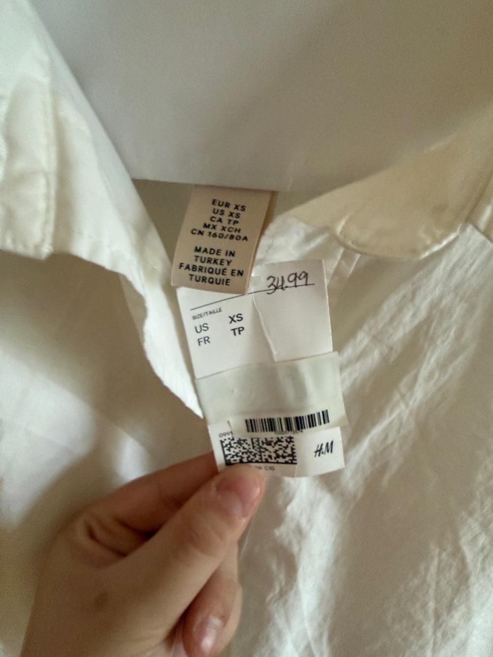 H&M White Short-Sleeve Button-Down Shirt - Picture 3 of 3